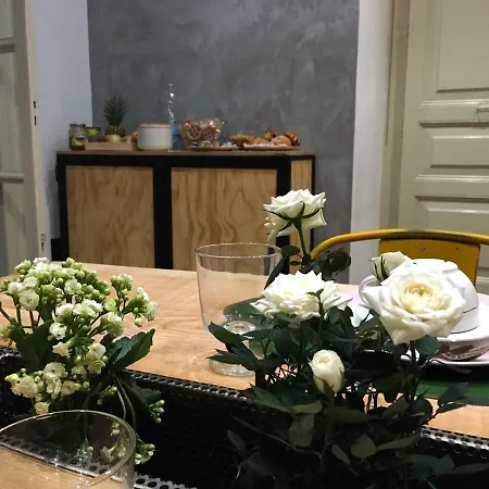 Bed and Breakfast 4 Elementi